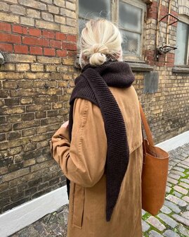 PetiteKnit - The Sophie Shawl