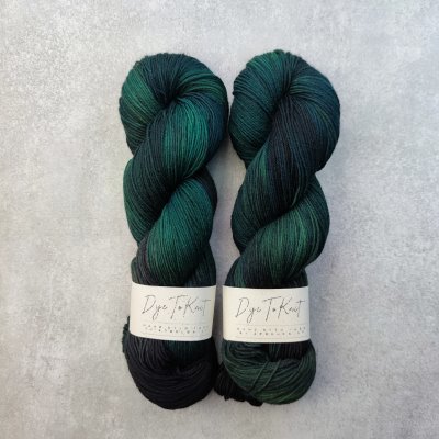 Dye To Knit  – Deep Dark Ocean (A19)