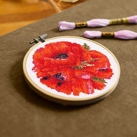 DMC Borduurkit Scarlet Poppies