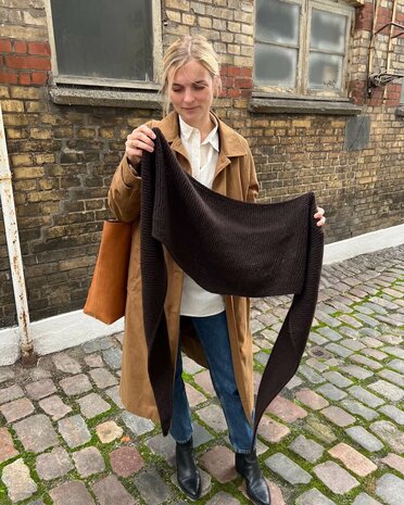 PetiteKnit - The Sophie Shawl