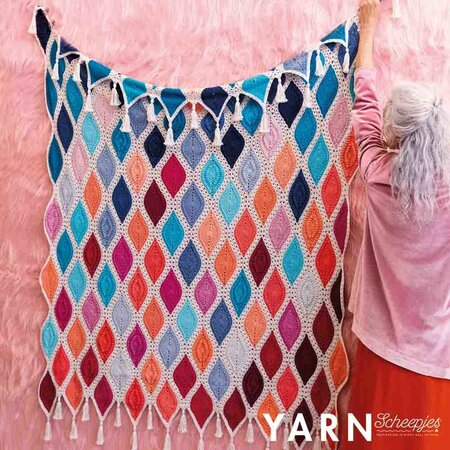 Scheepjes YARN Bookazine 16 Shimmerland NL