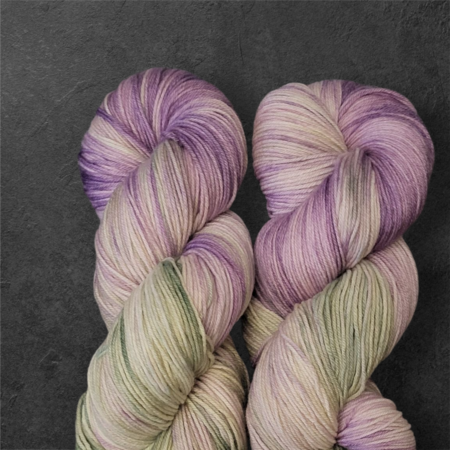 Mokum Outstanding Silk Sock - Lilacs